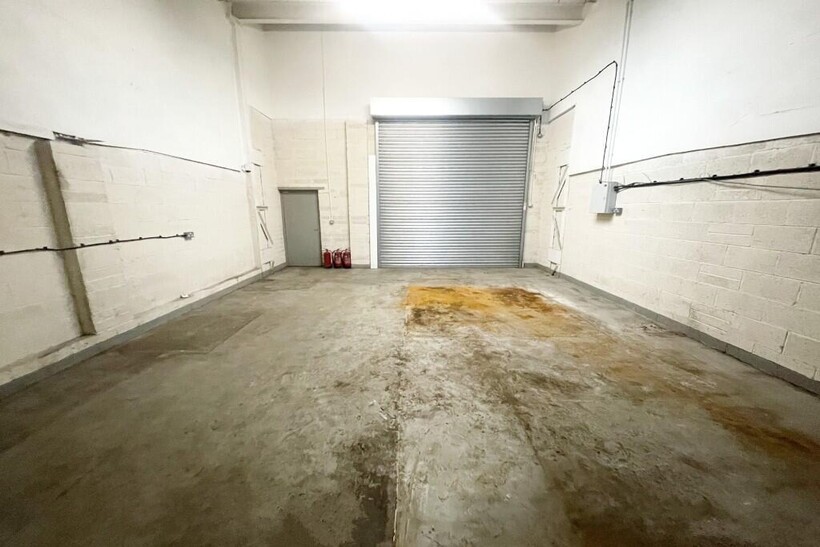 Halesowen, West Midlands, B62 Property to rent - £695 pcm (£160 pw)