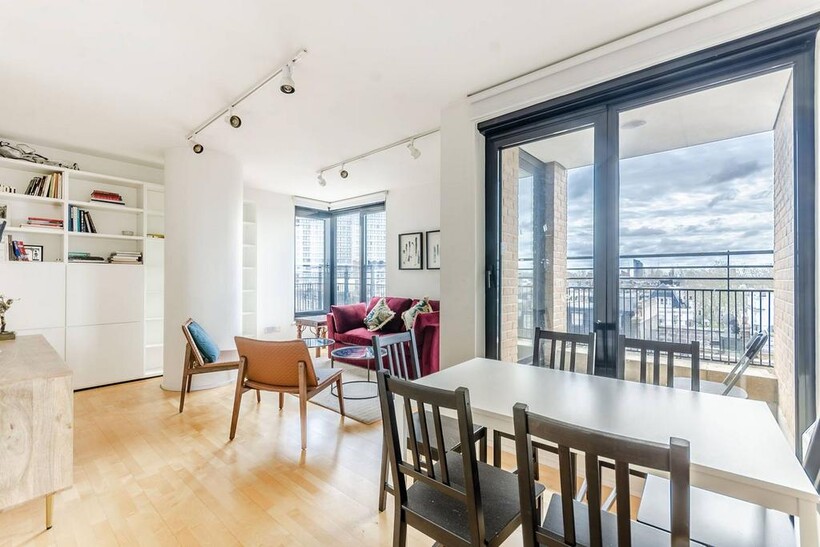 Cromwell Road, South Kensington... 2 bed flat to rent - £9,100 pcm (£2,100 pw)