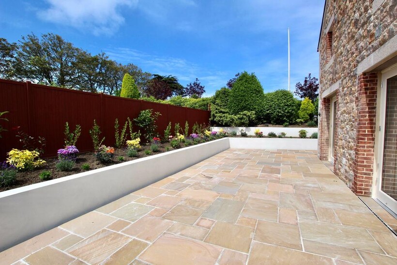 The Grange, St Ouen 4 bed detached house to rent - £3,550 pcm (£819 pw)