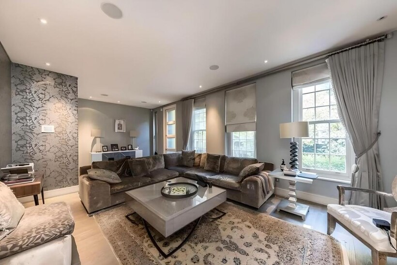 Mayfair, London W1K 5 bed terraced house to rent - £19,500 pcm (£4,500 pw)