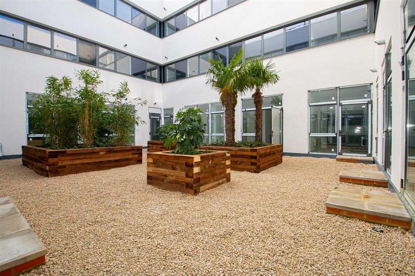 Foxhunter Dr, Linford Wood 1 bed apartment to rent - £1,095 pcm (£253 pw)