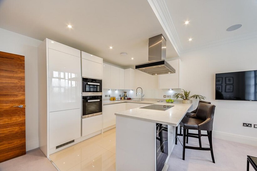 Palace Wharf, London, W6 2 bed apartment to rent - £4,442 pcm (£1,025 pw)