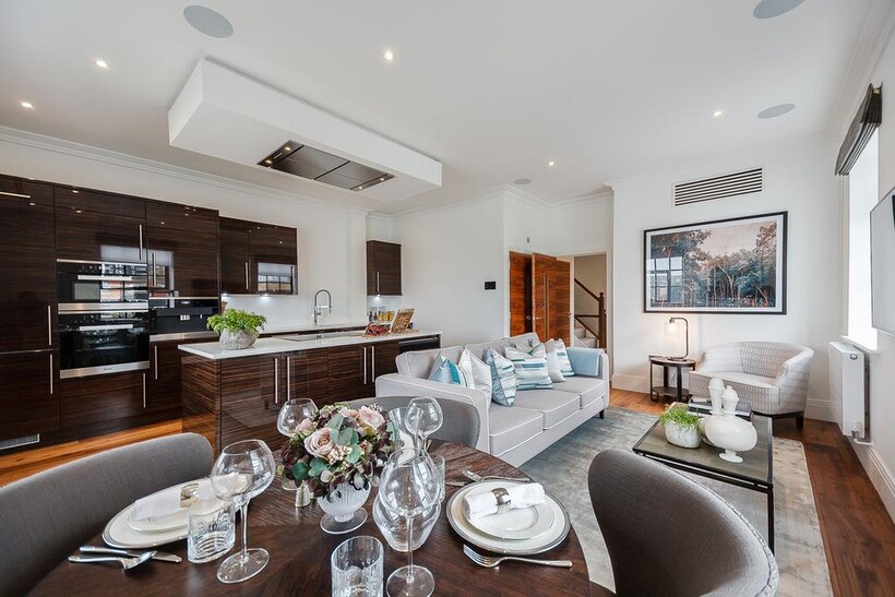 Palace Wharf, London, W6 3 bed apartment to rent - £8,385 pcm (£1,935 pw)