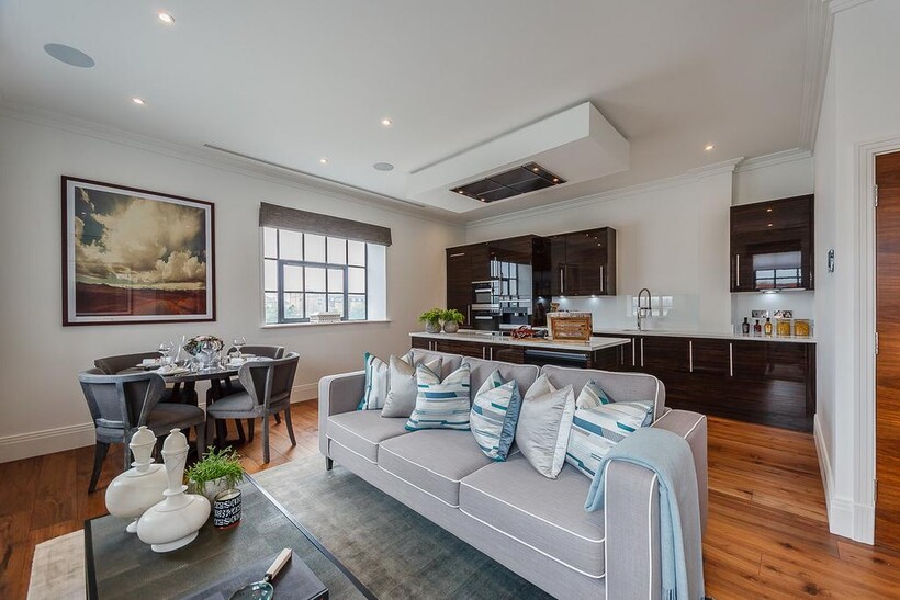 Palace Wharf, London, W6 3 bed apartment to rent - £8,385 pcm (£1,935 pw)