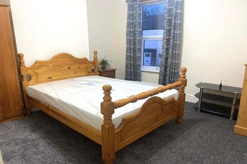 Austin Street, Wolverhampton WV6 1 bed in a house share to rent - £550 pcm (£127 pw)