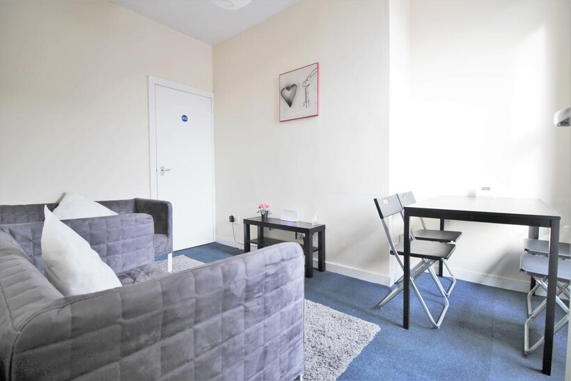 Barber Road, Sheffield S10 4 bed maisonette to rent - £412 pcm (£95 pw)