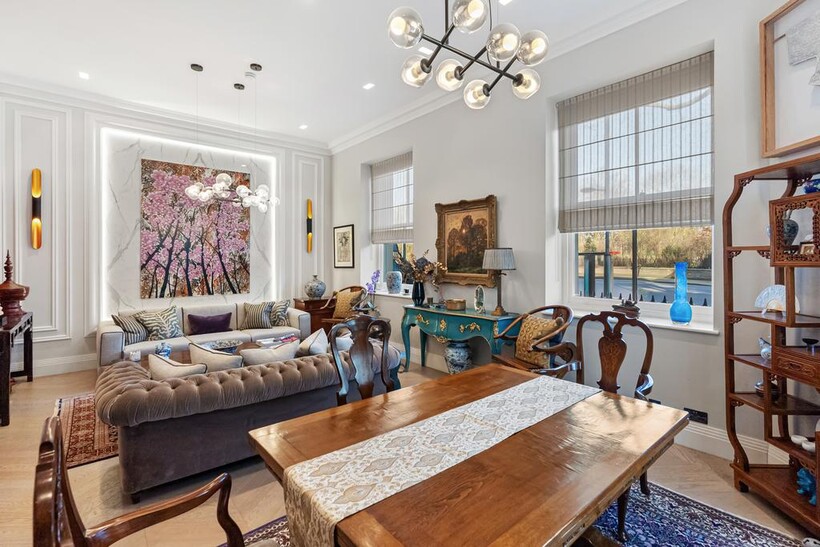 Palace Gate, London W8 3 bed duplex to rent - £8,450 pcm (£1,950 pw)