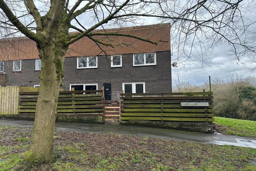 Mackenzie Place, Newton Aycliffe DL5 3 bed terraced house to rent - £625 pcm (£144 pw)