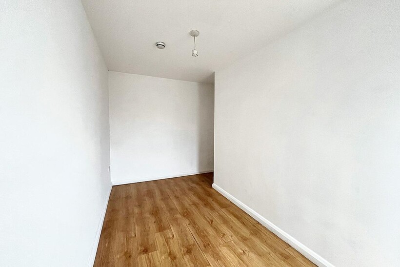 Week Street, Maidstone ME14 1 bed property to rent - £350 pcm (£81 pw)