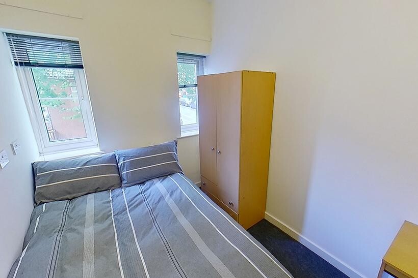 Nottingham NG1 5 bed house to rent - £2,383 pcm (£550 pw)