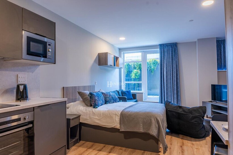 Boutique Student Living, 116-117 St... 1 bed flat to rent - £780 pcm (£180 pw)