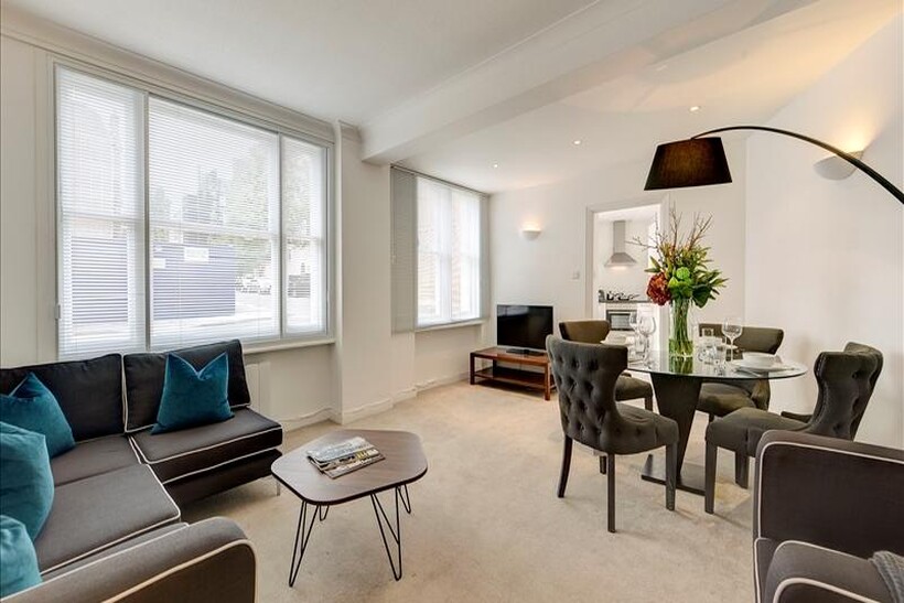 Hill Street, London W1J 2 bed apartment to rent - £5,200 pcm (£1,200 pw)