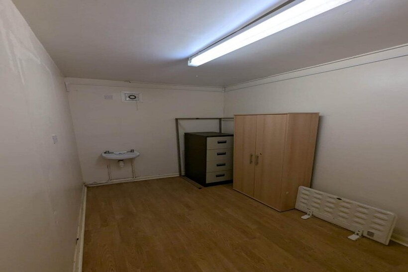 Stanhope Road, South Shields NE33 Retail property (high street) to rent - £475 pcm (£110 pw)
