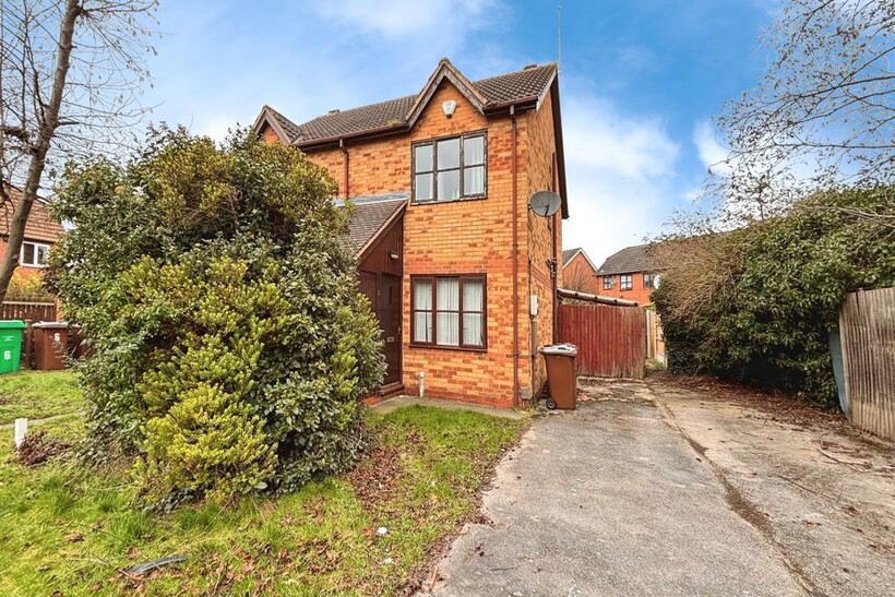Hazelmere Grove, NG7 2 bed semi-detached house to rent - £1,095 pcm (£253 pw)