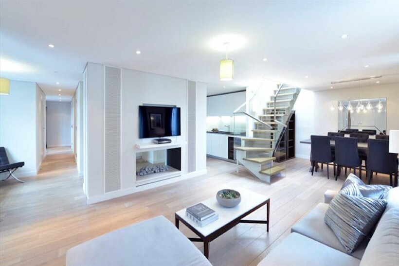 Merchant Square, Paddington Basin, W2 4 bed flat to rent - £11,483 pcm (£2,650 pw)