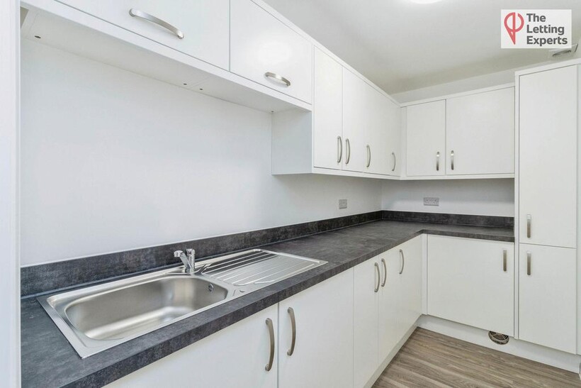 Newton Road, Kingskerswell, TQ12 1 bed in a house share to rent - £725 pcm (£167 pw)