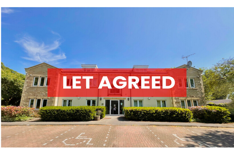 King Lane, Leeds LS17 2 bed flat to rent - £975 pcm (£225 pw)