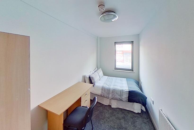 160 Mansfield Road, NOTTINGHAM NG1 3HW 6 bed house to rent - £2,574 pcm (£594 pw)