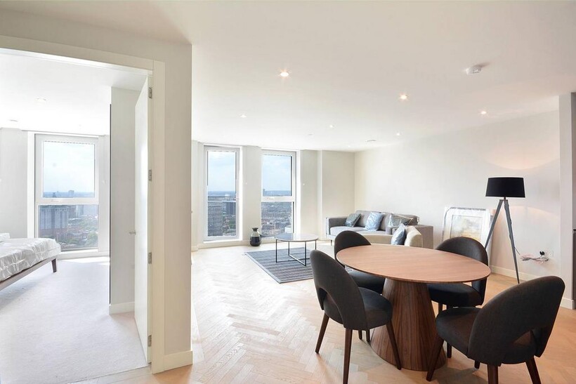 Southwark Bridge Road, Elephant and... 1 bed flat to rent - £4,200 pcm (£969 pw)