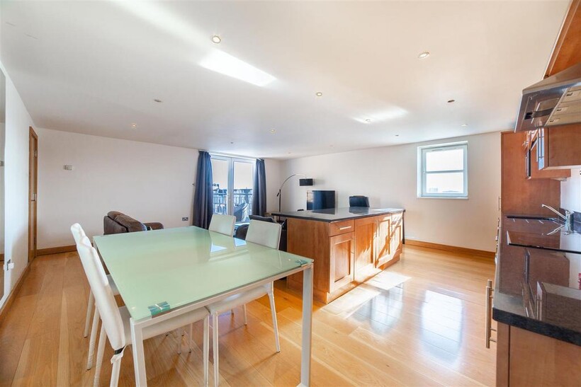 Murton House, Grainger Street, City... 2 bed apartment to rent - £2,250 pcm (£519 pw)