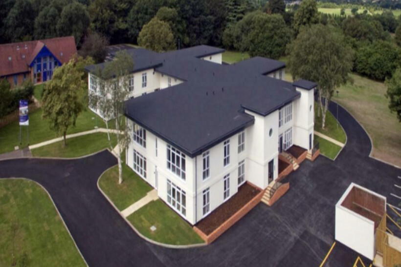 16 Danescourt Manor, Danescourt Road... 2 bed apartment to rent - £1,095 pcm (£253 pw)