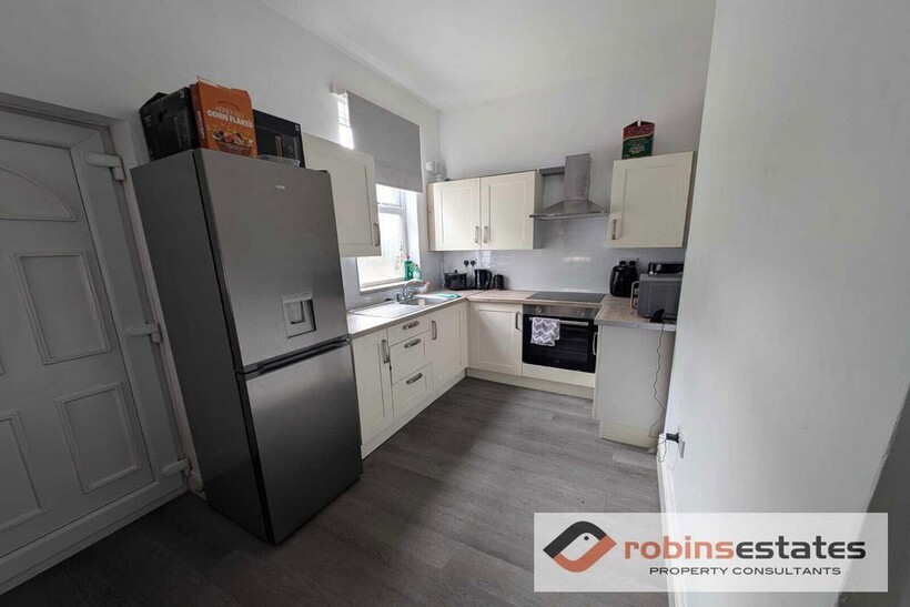 Nottingham,  NG7 6LH 4 bed flat to rent - £1,976 pcm (£456 pw)