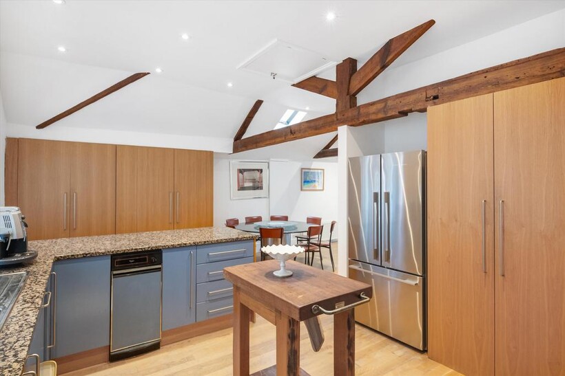 St Anselms Place, London, W1K 2 bed detached house to rent - £10,833 pcm (£2,500 pw)