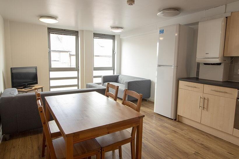 156b, Mansfield Road, Nottingham, NG1... 4 bed flat to rent - £2,167 pcm (£500 pw)