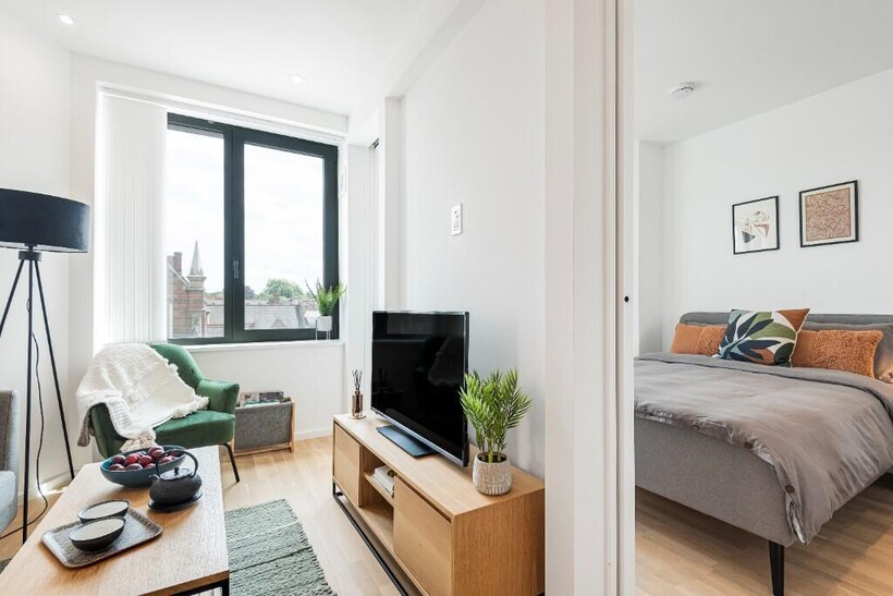 Queens Road, Reading RG1 2 bed apartment to rent - £2,120 pcm (£489 pw)