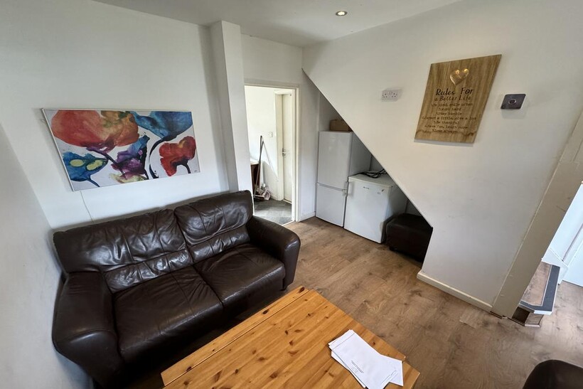 Fladbury Crescent, Birmingham B29 5 bed terraced house to rent - £2,100 pcm (£485 pw)