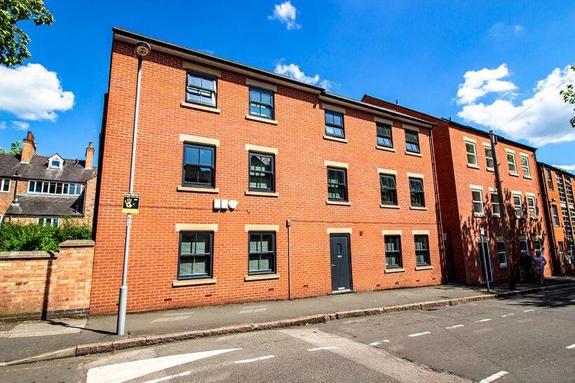 226b North Sherwood Street... 4 bed flat to rent - £2,392 pcm (£552 pw)