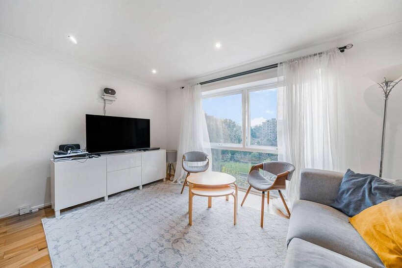 Westleigh Avenue, Putney, London, SW15 4 bed house to rent - £5,995 pcm (£1,383 pw)