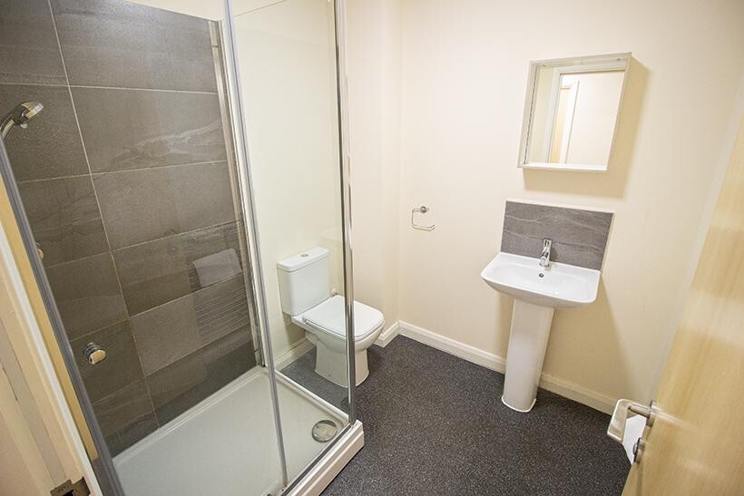 Flat 3, 254 North Sherwood Street... 4 bed flat to rent - £2,340 pcm (£540 pw)