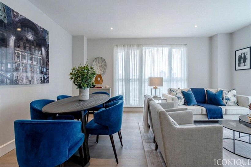 Westferry Circus, London, E14 8 2 bed apartment to rent - £4,160 pcm (£960 pw)