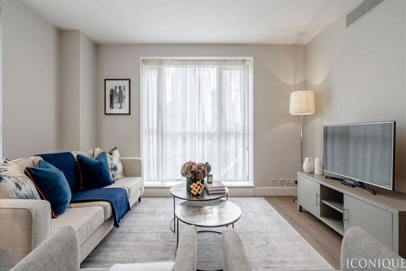 Westferry Circus, London, E14 8 2 bed apartment to rent - £4,160 pcm (£960 pw)