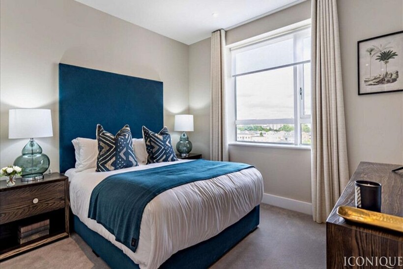 Westferry Circus, London, E14 8 2 bed apartment to rent - £4,225 pcm (£975 pw)