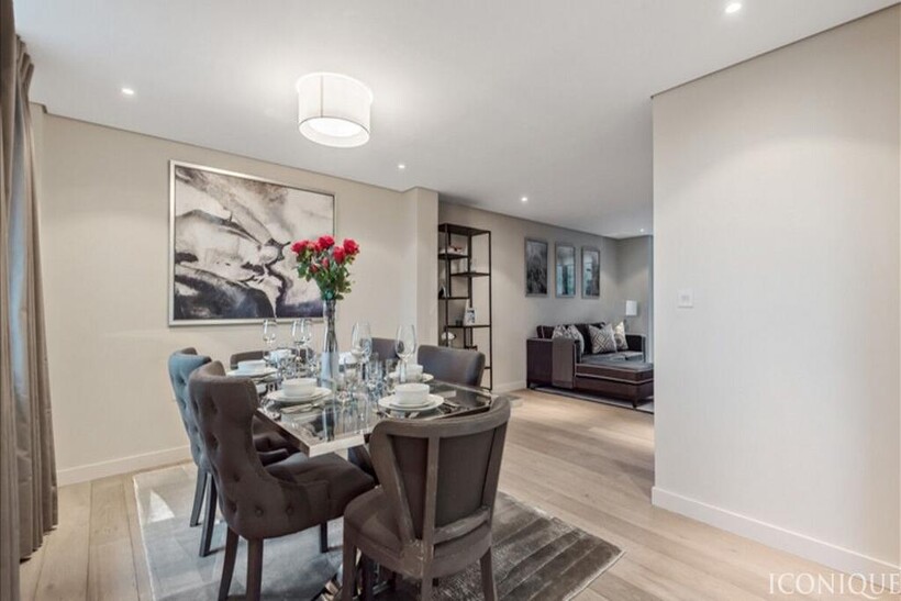 Merchant Square, London, W2 1 3 bed apartment to rent - £6,912 pcm (£1,595 pw)