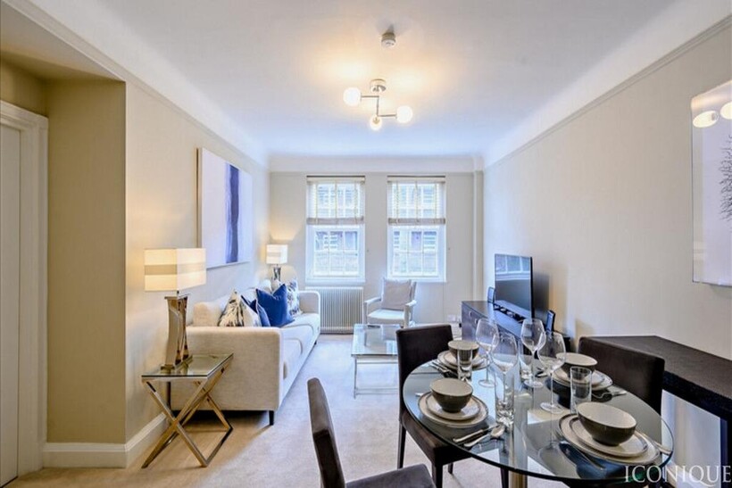 Fulham Road, London, SW3 6 2 bed apartment to rent - £4,658 pcm (£1,075 pw)