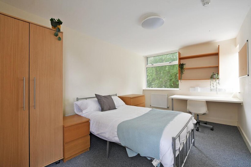 Plot Apartment 7, Broomgrove Three... 3 bed apartment to rent - £442 pcm (£102 pw)