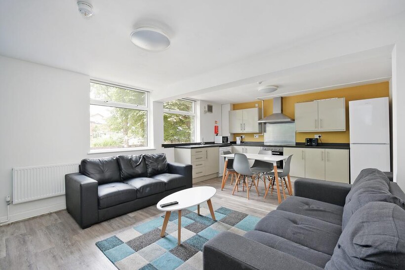 Plot Apartment 9, Broomgrove Four Bed... 4 bed apartment to rent - £420 pcm (£97 pw)