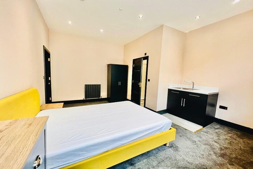 O 1gua25nuih2v4qokrtftc1u411.jpg