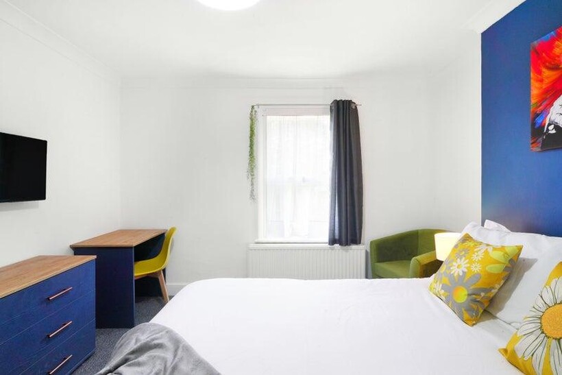 Grange Park, London W5 1 bed in a house share to rent - £1,075 pcm (£248 pw)