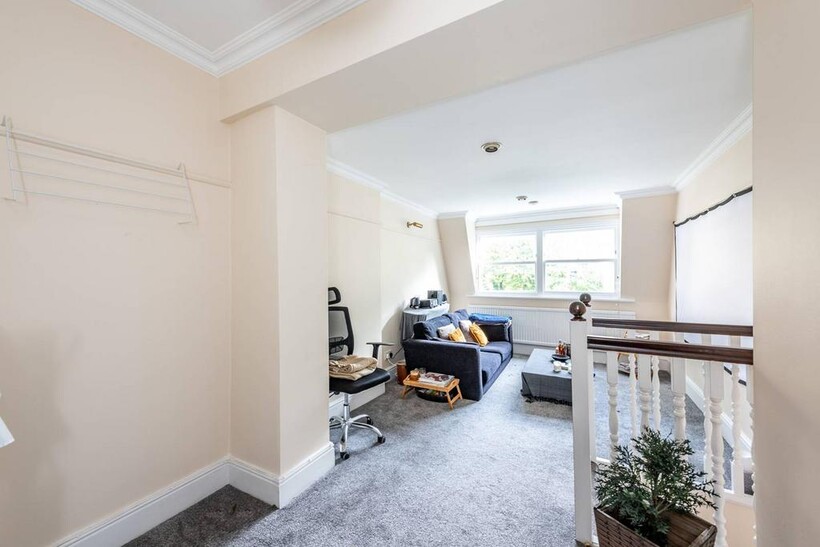 Oakley Street, Chelsea, London, SW3 2 bed flat to rent - £3,077 pcm (£710 pw)