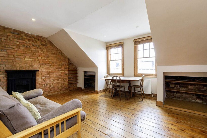 N8 1 bed flat to rent - £1,699 pcm (£392 pw)