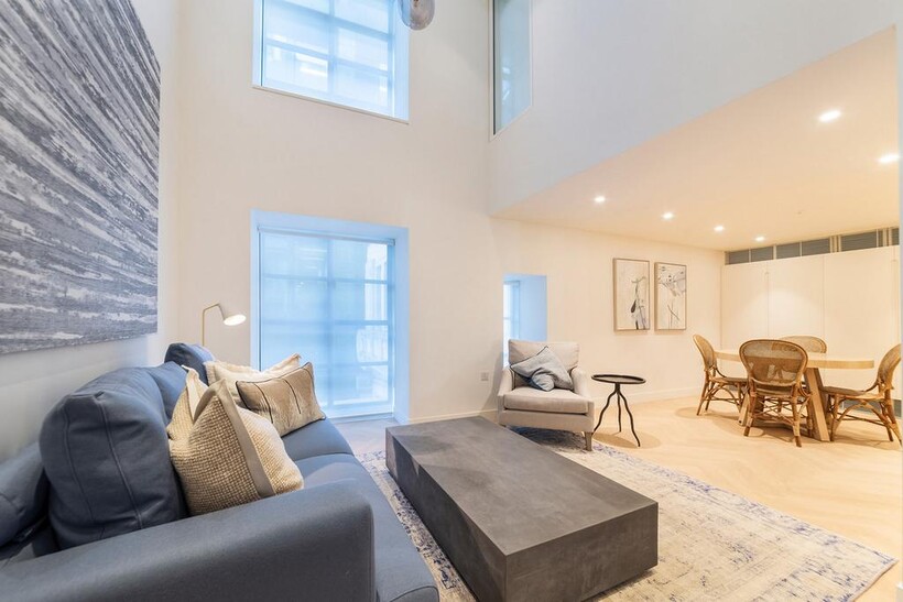 Sherwood Street, London, W1F 7 1 bed apartment to rent - £4,658 pcm (£1,075 pw)