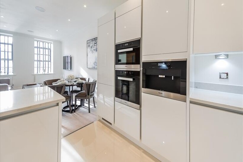 Palace Wharf,  Hammersmith W6 2 bed apartment to rent - £4,442 pcm (£1,025 pw)