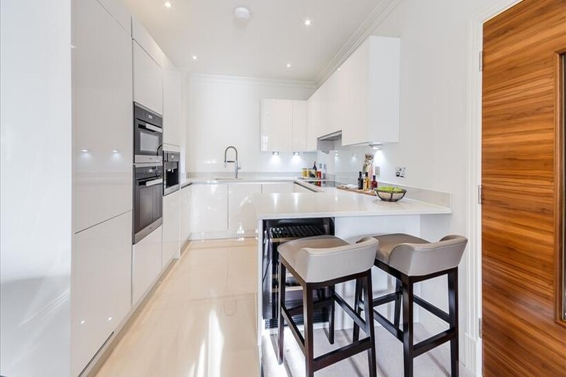 Palace Wharf,  Hammersmith W6 2 bed apartment to rent - £4,442 pcm (£1,025 pw)