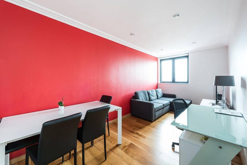 Cromwell Road, South Kensington... 1 bed flat to rent - £3,142 pcm (£725 pw)