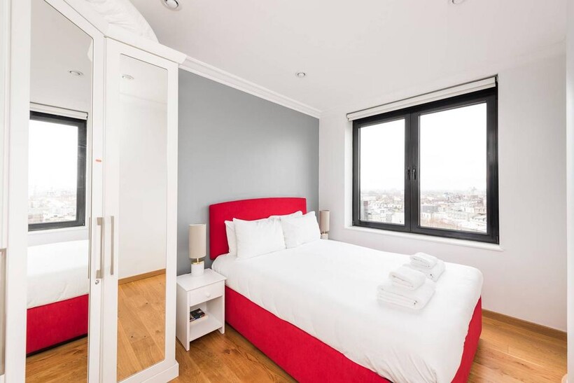 Cromwell Road, South Kensington... 1 bed flat to rent - £3,142 pcm (£725 pw)