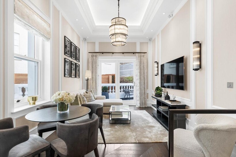Prince Of Wales Terrace, London W8 2 bed apartment to rent - £11,613 pcm (£2,680 pw)